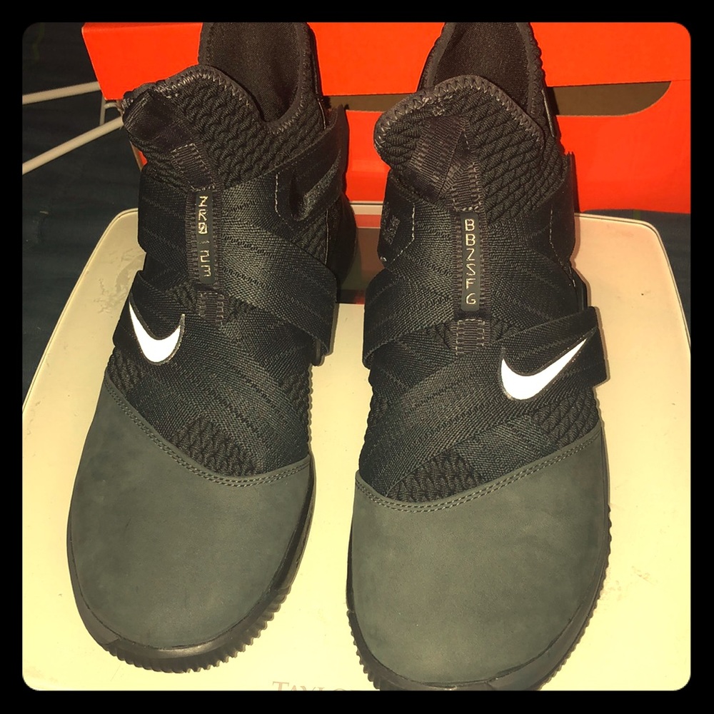 LEBRON SOLDIER 12 MENS 9